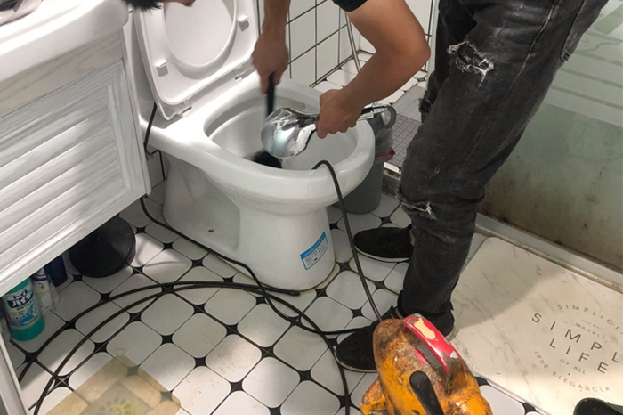 新城疏通下水道