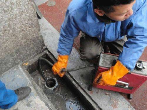 新城疏通下水道